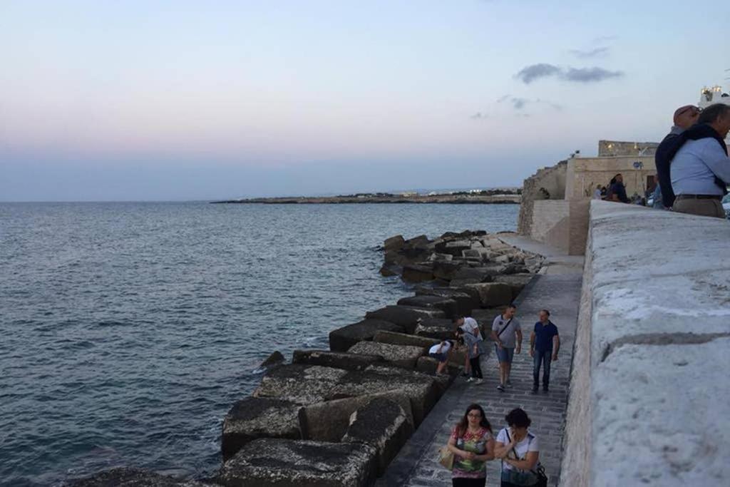 Historic Apartment In Centre Of City 100M To Sea Monopoli Esterno foto